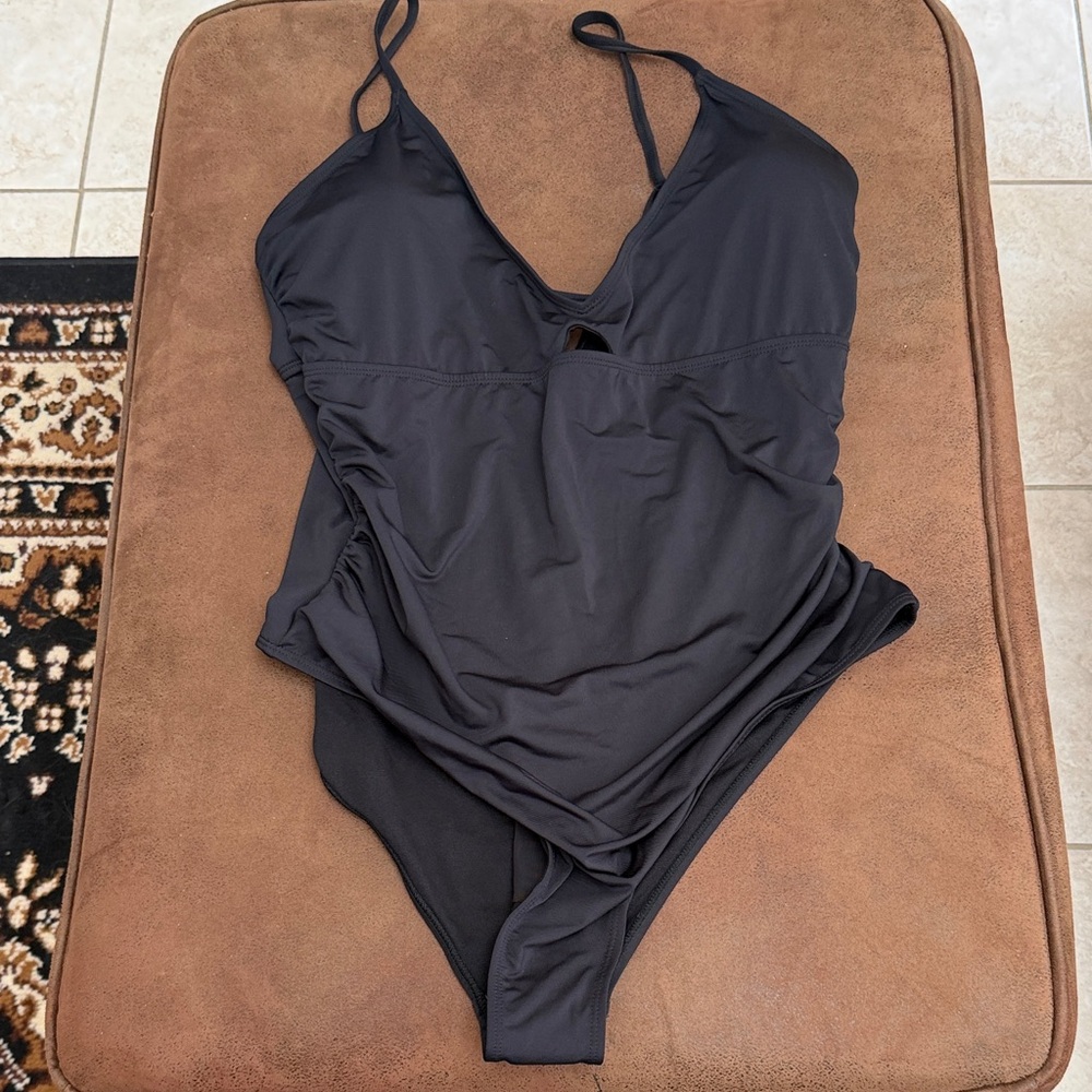 Boohoo Black One-Piece Swimsuit with V-Neck Plus Ruched Control Swimsuit Sz 14